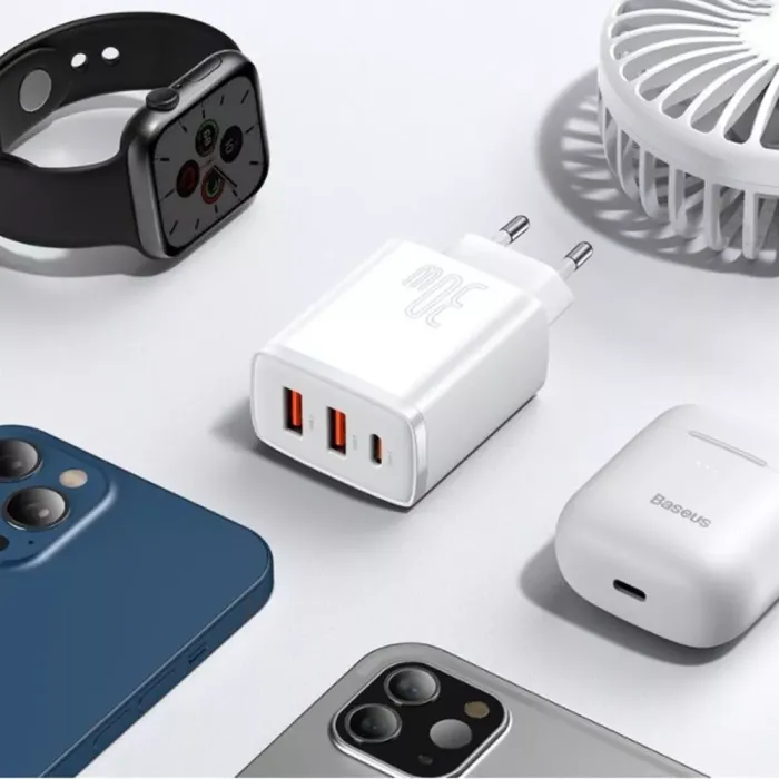 МЗП Baseus Compact Quick Charger 30W QC+ PD (1Type-C + 2USB)